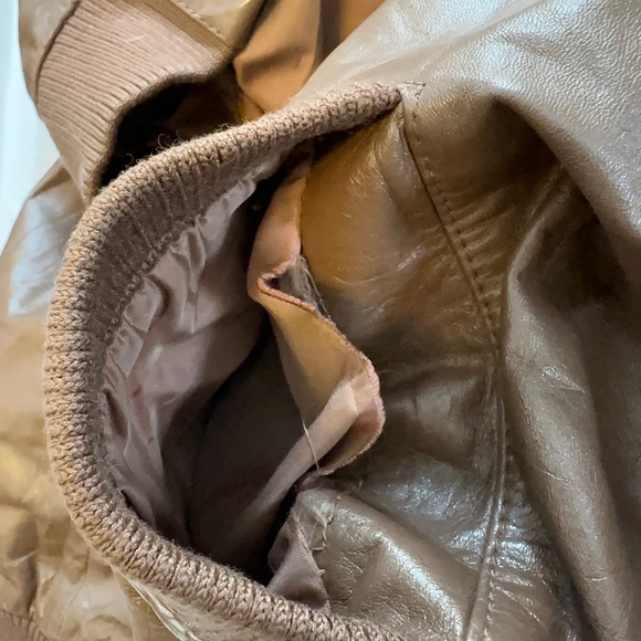 Vintage Members Only brown leather bomber jacket size 44 by Europe Craft - Picture 7 of 8